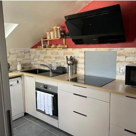 Grand Appartement Hypercentre Avec Terrasse Et Parking Poitiers Exteriör bild