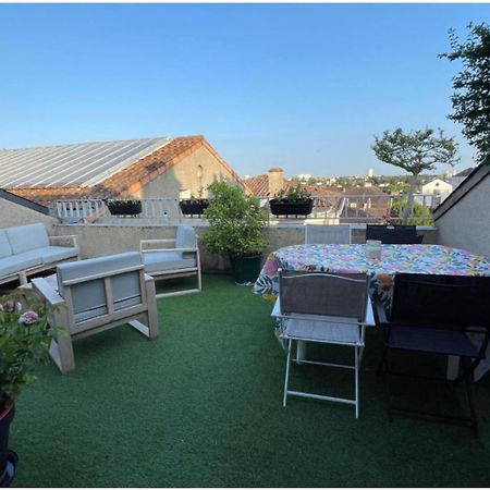 Grand Appartement Hypercentre Avec Terrasse Et Parking Poitiers Exteriör bild