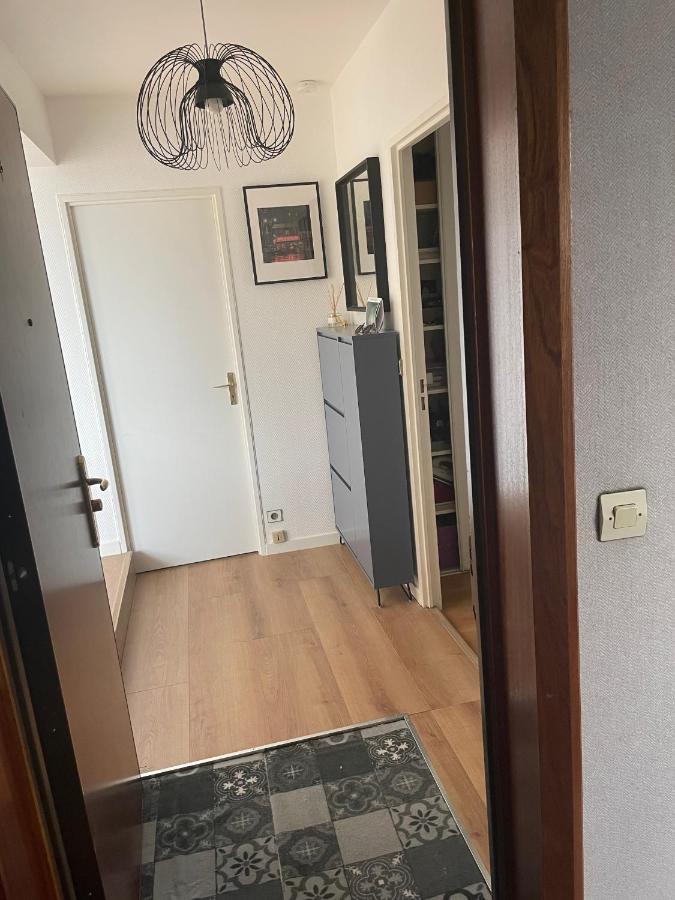 Grand Appartement Hypercentre Avec Terrasse Et Parking Poitiers Exteriör bild