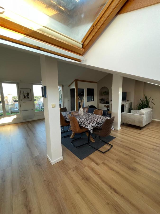 Grand Appartement Hypercentre Avec Terrasse Et Parking Poitiers Exteriör bild
